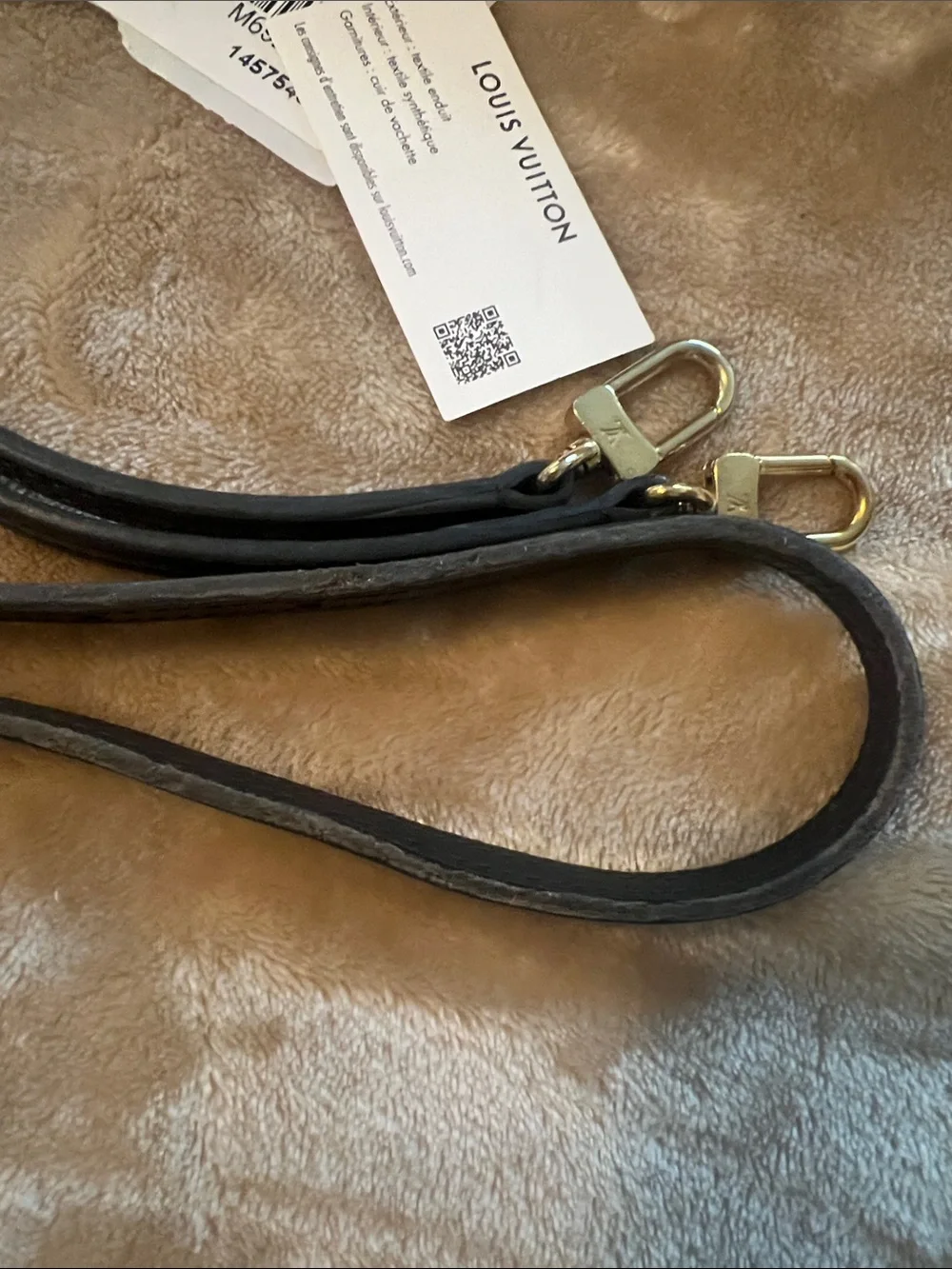 Louis Vuitton Reverse Monogram Giant Dobble Zip Pouchette with Detachable Strap